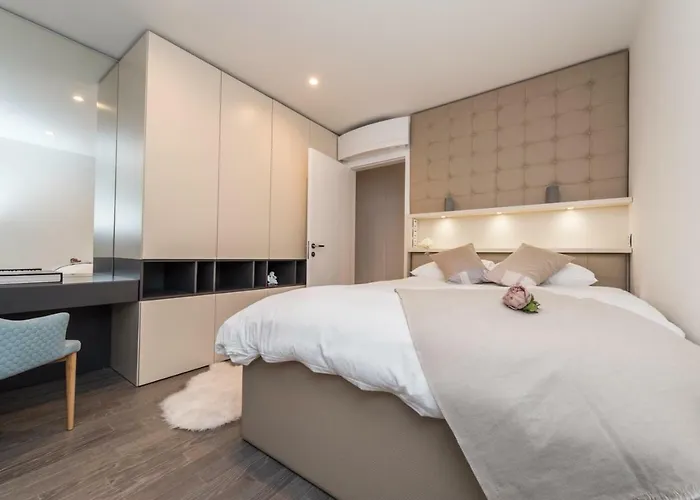 Luxury Kortina