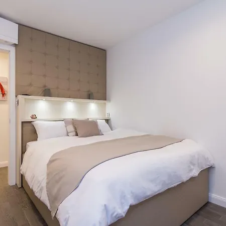Luxury Kortina